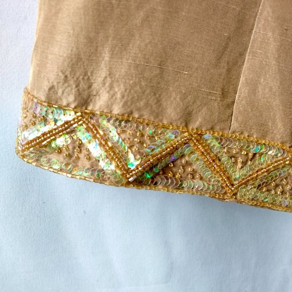 ICE Gold Silk Satin Sleeveless Top – Side-Zip with Sequin Hem Detail - LARGE - Picture 7 of 9